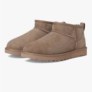 LIKE NEW UGG women’s classic ultra mini bootie size 8 color Caribou